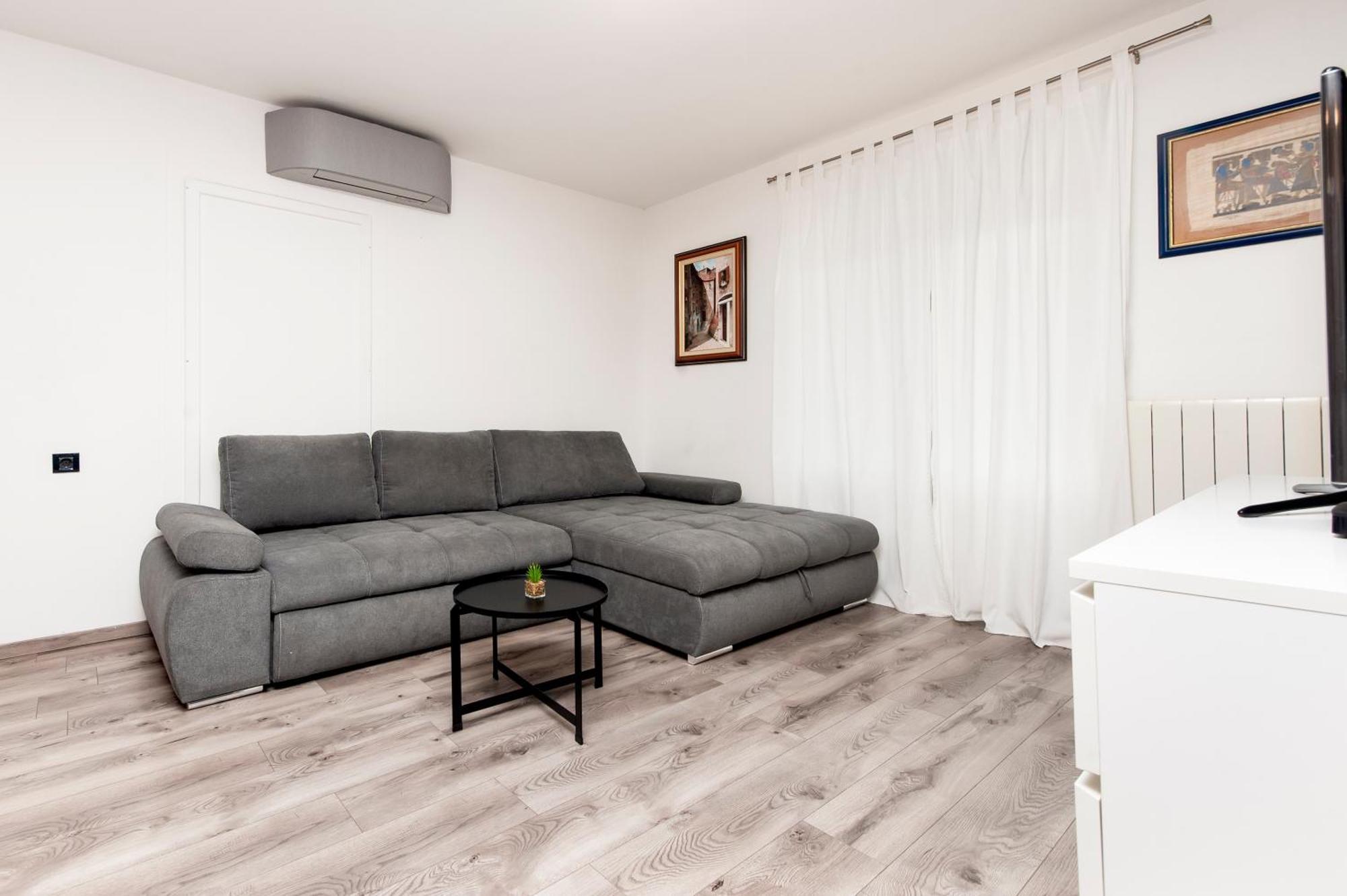 Apartmani Sara-Andrea Rovinj Kültér fotó