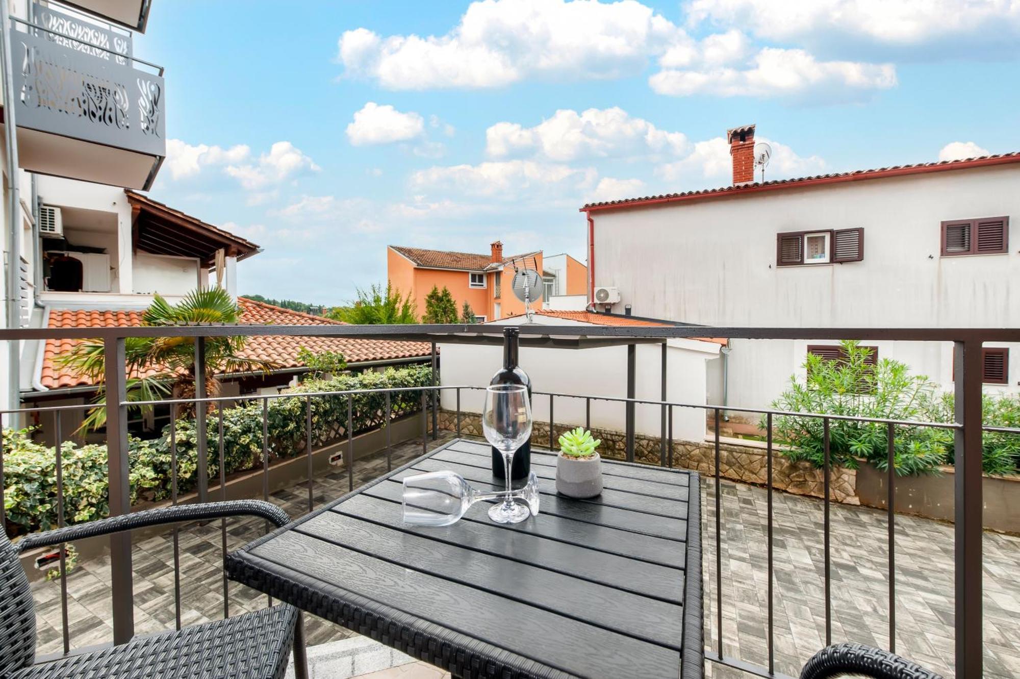 Apartmani Sara-Andrea Rovinj Kültér fotó